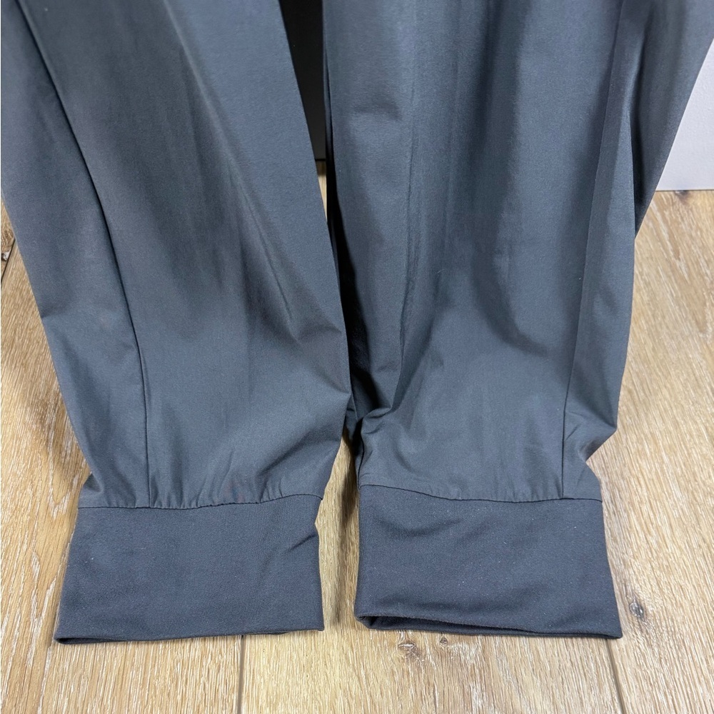 Athleta Gray Joggers Pockets Athleisure Size 8 Women’s - Picture 3 of 11